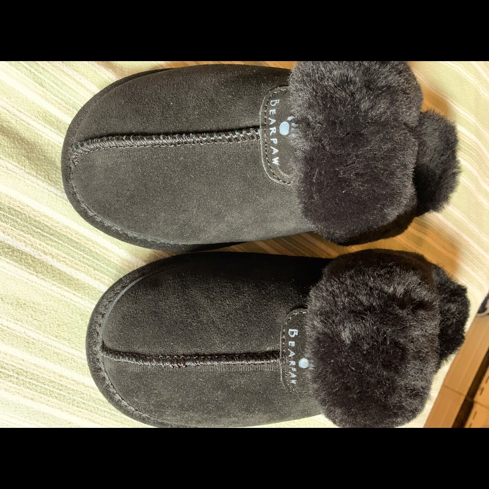 COPY - Bear paw sz 10 black slippers